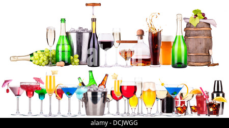 Ensemble de différentes boissons alcoolisées et cocktails - bière, martini,soda,champagne,whiskey,vin,cocktail,cola Banque D'Images