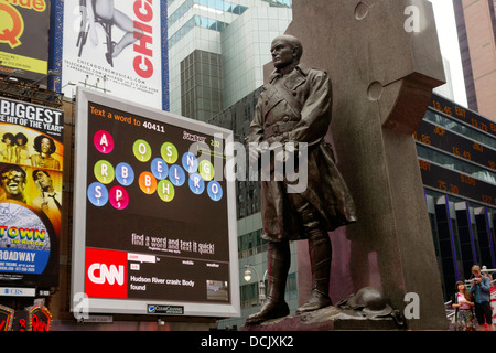 Père Duffy statue à Times Square Banque D'Images