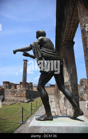 Statue de Diana dans le Temple d'Apollon, Pompéi, Campanie, Italie Banque D'Images