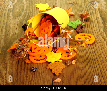 Godet jaune et à l'Halloween, l'automne deco, Close up Banque D'Images