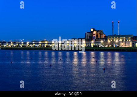 L'aéroport de London City, l'Arrondissement de Newham, East London, Royaume-Uni Banque D'Images