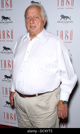 Tommy Lasorda Sports tournoi de blackjack celebrity All-Star de rêve à l'intérieur du salon Ultra Tabu MGM Grand Hotel and Casino Las Vegas, Nevada - 14.10.11 Banque D'Images