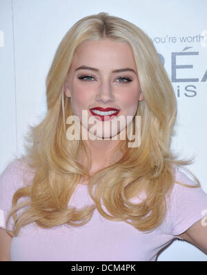 ELLE A ENTENDU L'ambre's 18th Annual Women in Hollywood Tribute - Tapis rouge à l'hôtel Four Seasons Los Angeles, Californie - 17.10.11 Banque D'Images