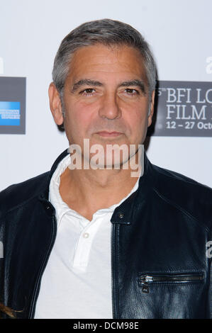 George Clooney Le BFI London Film Festival : Descendants - Photocall à l'Odeon West End. Londres, Angleterre - 20.10.11 Banque D'Images