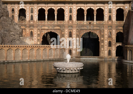 Galta Palace / Monkey Temple - Jaipur, Rajasthan, Inde Banque D'Images