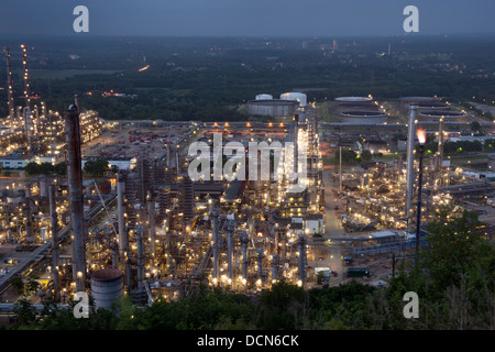 Raffinerie de pétrole de BP, Gelsenkirchen Nordrhein-westfalen, Allemagne. Banque D'Images