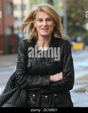 Sally Bercow à l'extérieur de l'ITV studios London, England - 26.10.11 Banque D'Images