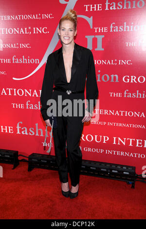Byrdie Bell participe à Fashion Group's 28th annual International Nuit des étoiles au Cipriani Wall Street New York City, USA - 27.10.11 Banque D'Images