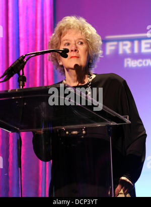 Peggy Albrecht maison accueillante de la 22e édition du déjeuner-gala en l'honneur de l'année 'Man' Russell Brand - Show Los Angeles, Californie - 29.10.11 Banque D'Images