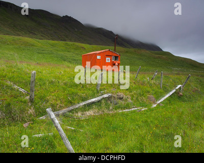 Refuge d'urgence, Brunavík, Islande Banque D'Images