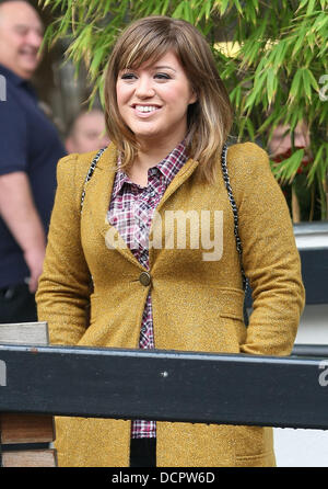 Kelly Clarkson célébrités à l'ITV studios London, England - 08.11.11 Banque D'Images