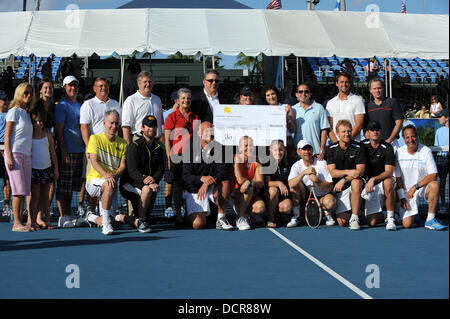 Les célébrités Chris Evert/Pro-Celebrity Raymond James Tennis Classic Pro-Am au centre de tennis Delray Delray Beach, Floride USA - 12.11.11 Banque D'Images