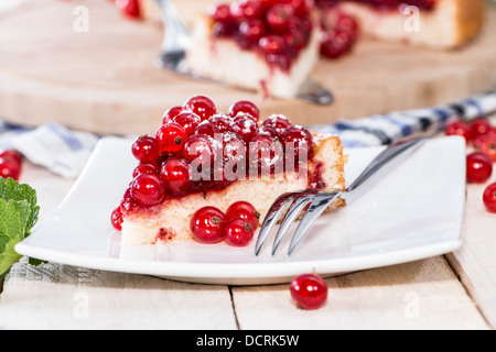 Cupcake Groseille avec fruits frais Banque D'Images