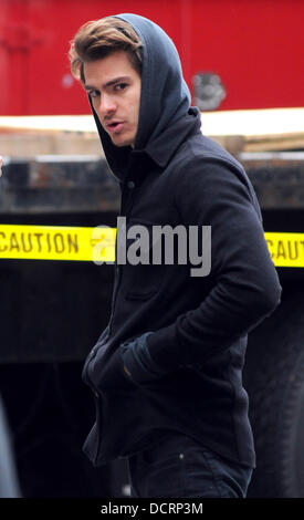 Andrew Garfield sur l'ensemble de "l'incroyable Spider Man' la ville de New York, USA - 17.11.11 Banque D'Images