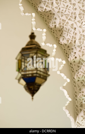 Lampe marocaine et architectural detailling Banque D'Images