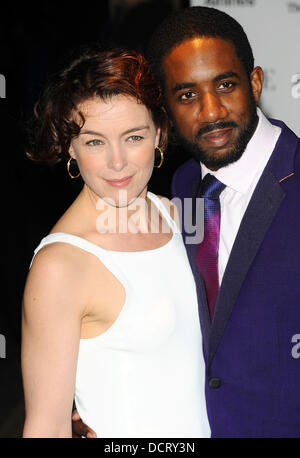 Olivia Williams & Rhashan Stone Le 57e Evening Standard Theatre Awards à l'Hôtel Savoy - Arrivées Londres, Angleterre - 20.11.11 Banque D'Images