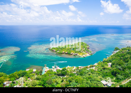 Vue aérienne de Anthony's Key Resort, Roatan Banque D'Images