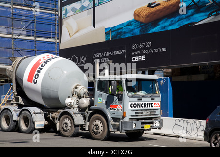 Le béton prêt à la livraison à un site dans chippendale,Sydney, Australie Banque D'Images