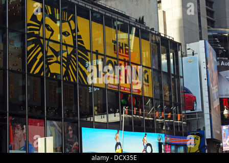 La publicité dans Times Square, Manhattan, New York, États-Unis d'Amérique. Banque D'Images