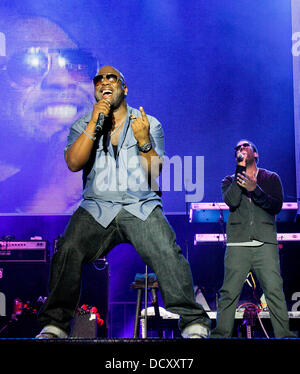 Boyz II Men effectue dans le cadre du 2e congrès annuel d'entraînement Orange Festival de musique de Miami Beach Miami Beach, Floride - 30.12.11 Banque D'Images