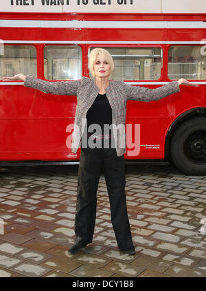 Joanna Lumley lance la campagne 2012 Compassions à Trafalgar Square. La campagne est lancée comme une protestation contre les exportations d'animaux vivants 05.01.12 - Londres, Angleterre Banque D'Images