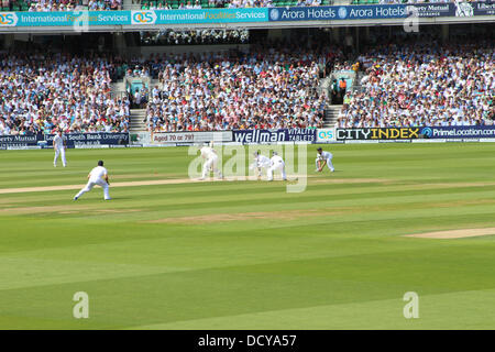 Londres, Royaume-Uni. 21 août 2013. Jour 1 de la 5e Test Match Investec à l'Ovale. 'La cendre' Credit : Ashok Saxena/Alamy Live News Banque D'Images