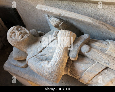 Statues, l'église St Andrews, Brympton d'Evercy, Yeovil, sud-ouest de l'Angleterre,UK, BA22 8TD Banque D'Images