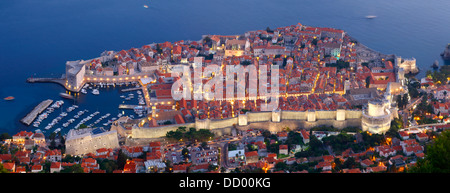 Dubrovnik Croatie.Vue du haut de la colline Srd. Banque D'Images