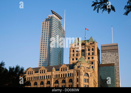 La Gare Windsor Tour IBM-marathon et Cibi Tower ; Montréal, Québec, Canada Banque D'Images