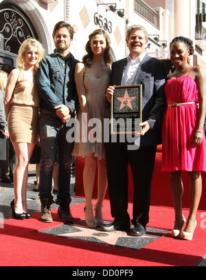 Laura Wiggins, Justin Chatwin, Emmy Rossum, John Wells et Shanola Hampton participant à la John Wells Hollywood Walk of Fame de la cérémonie tenue sur Hollywood Boulevard Hollywood, Californie - 12.01.12 Banque D'Images