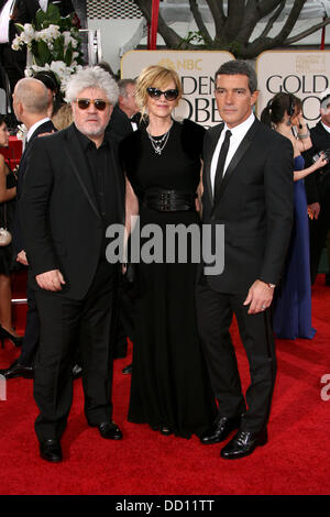 Pedro Almodovar, Antonio Banderas et Melanie Griffith La 69e (Golden Globes 2012) tenue à l'hôtel Beverly Hilton Arrivées - Los Angeles, Californie - 15.01.12 Banque D'Images