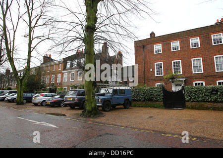 La nouvelle maison de Highgate Kate Moss et Jamie Hince, précédemment détenue par dramaturge J.B. Priestley et habité par Samuel Taylor Coleridge. Moss a acheté la chambre l'année dernière (11) et elle est en train de passer à la suite de travaux de rénovation. La maison est deux portes vers le bas Banque D'Images