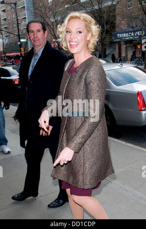 Katherine Heigl arrivant à son hôtel. La ville de New York, USA - 24.01.12 Banque D'Images