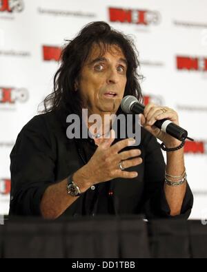 Toronto, ON. 22 août, 2013. Alice Cooper présents pour ventilateur Expo Canada Jour 1, Toronto Metro Convention Centre, Toronto, le 22 août 2013. Credit : Nicole Springer/Everett Collection/Alamy Live News Banque D'Images