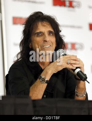 Toronto, ON. 22 août, 2013. Alice Cooper présents pour ventilateur Expo Canada Jour 1, Toronto Metro Convention Centre, Toronto, le 22 août 2013. Credit : Nicole Springer/Everett Collection/Alamy Live News Banque D'Images