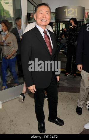 Toronto, Ontario, Canada. Août 23, 2013. George Takei lors d'une comparution dans le cadre de la FAN EXPO CANADA - Jour 2 VEN, Metro Toronto Convention Centre, Toronto, Ontario, Canada le 23 août 2013. Credit : Nicole Springer/Everett Collection/Alamy Live News Banque D'Images