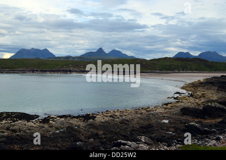 L'Inverpolly Montagnes (Corbetts & Graham) vu de Achnahaird Beach Banque D'Images