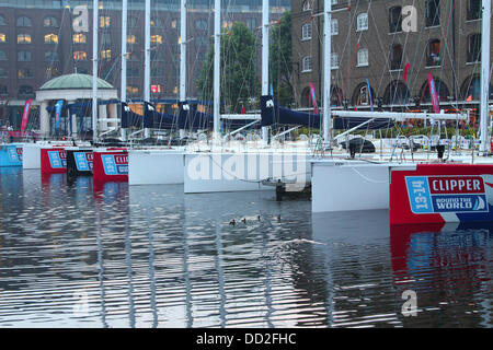 Londres, Royaume-Uni. Août 23, 2013. Londres est d'accueillir le départ et l'arrivée de l'édition 2013-2014 de la Clipper Round the World Yacht Race, de quitter la capitale le 1 septembre 2013 et ne retourne pas jusqu'en juillet 2014 après 40 000 miles de course visiter 14 ports sur six continents dans la plus longue course de l'océan. L'évènement va voir les débuts de la troisième génération 37 70 yacht de course, qui a été lancé plus tôt dans l'année à St Katharine Docks. Credit : Ashok Saxena/Alamy Live News Banque D'Images