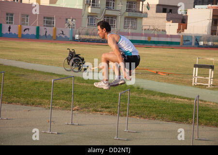 Duhok, le Kurdistan irakien. 22 août 2013. L'équipe paralympique iraquien au cours de la formation. Ils choisissent la province du Kurdistan pour leur formation en raison de la stabilité et de l'environnement peceful. Crédit : Francesco Gustincich/Alamy Live News Banque D'Images