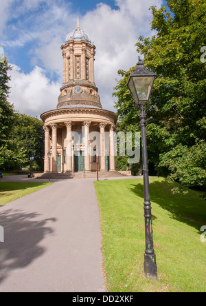 Église victorienne ornée de Saltaire, près de Bradford. Banque D'Images