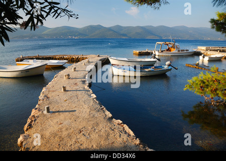 Korcula, vue à partir de la presqu'île de Peljesac Banque D'Images