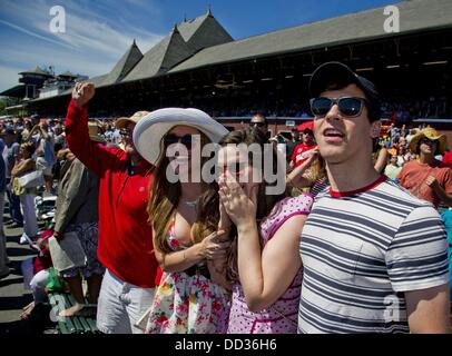 Saratoga Springs, New York, USA. Août 24, 2013. Des scènes de autour de la piste sur les travers Stakes jour sur l'Hippodrome de Saratoga à Saratoga Springs, New York le 24 août 2013. Crédit : Scott Serio/Eclipse/ZUMAPRESS.com/Alamy Live News Banque D'Images