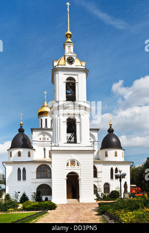 Clocher de la cathédrale de la Dormition du Kremlin à Dmitrov, Russie Banque D'Images