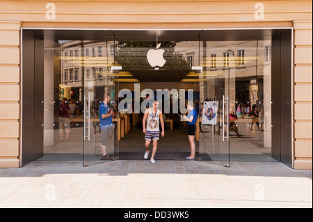 La boutique Apple Store à Bath , Somerset , Angleterre , Angleterre , Royaume-Uni Banque D'Images