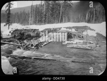 Projet Lac Keechelus Yakima - crèche - crèche pilier barrage lors des crues printanières - Washington - - 294726 Banque D'Images