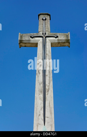 La Première Guerre mondiale une Croix du Sacrifice au Cimetière militaire du Commonwealth War Graves Commission, Flandre orientale, Belgique Banque D'Images