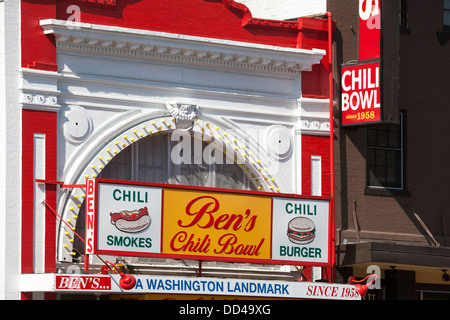 Ben's Chili Bowl landmark diner restaurant à U Street NW Washington DC du corridor. Fondée en 1958. Banque D'Images