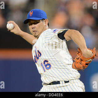 Daisuke Matsuzaka (Mets), le 23 août 2013 - MLB : Daisuke Matsuzaka les Mets de New York emplacements au cours de la Major League Baseball match contre les Tigers de Détroit au Citi Field à Flushing, New York, United States. (Photo de bla) Banque D'Images