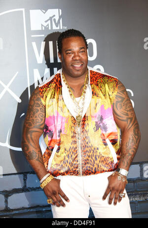 Brooklyn, New York, USA. Août 25, 2013. Le rappeur américain Busta Rhymes arrive sur le tapis rouge pour les MTV Video Music Awards au Barclays Center de Brooklyn, New York, USA, 25 août 2013. Photo : Hubert Boesl/dpa/Alamy Live News Banque D'Images