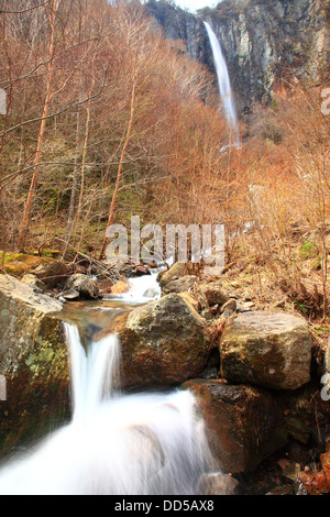 Yonago falls, dans la préfecture de Nagano Banque D'Images